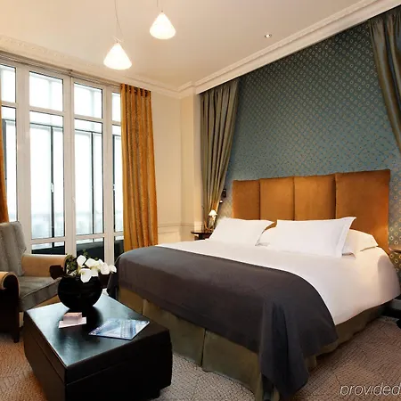 La Tremoille Hotel Parigi