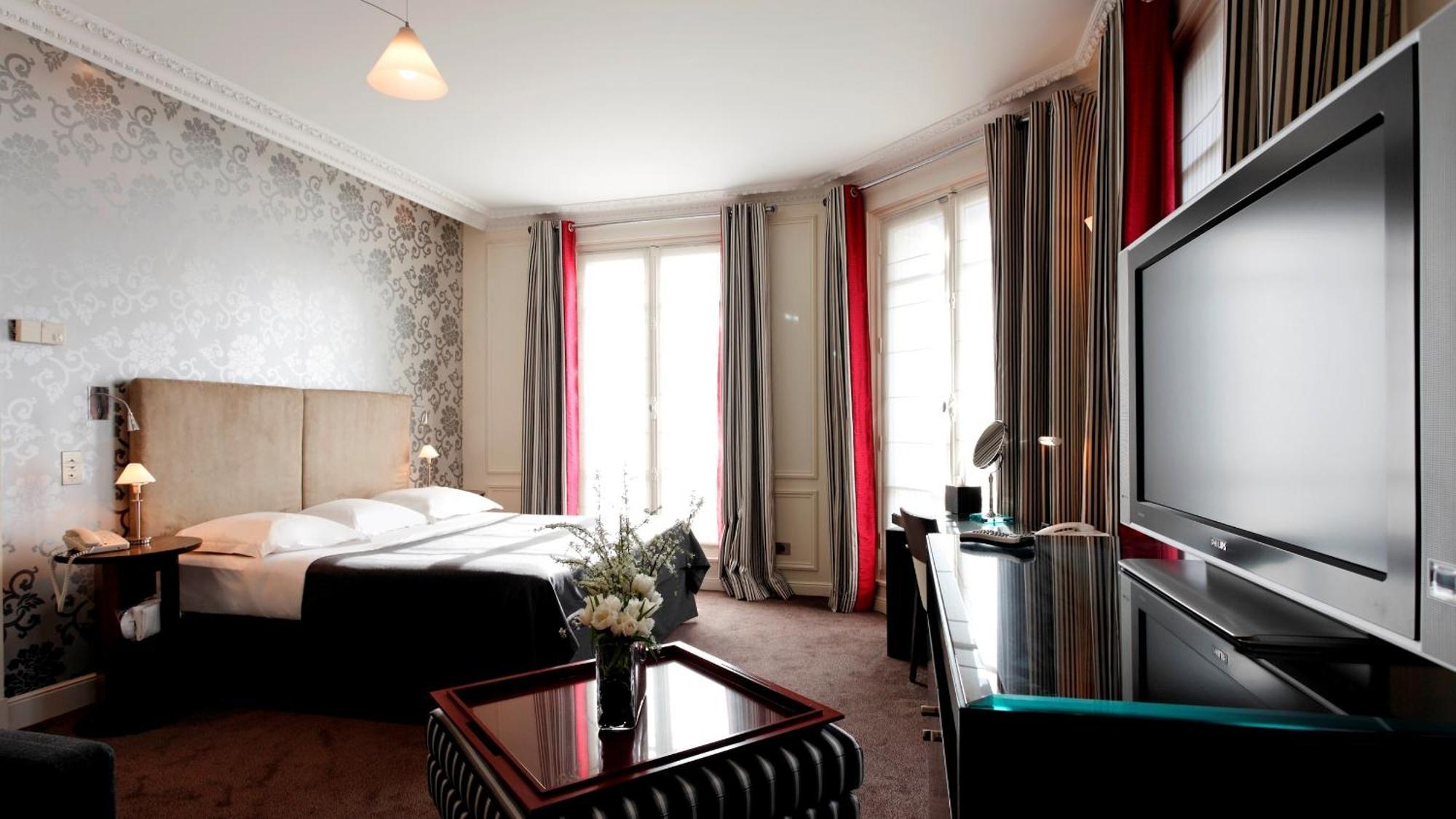 La Tremoille Hotel 3*