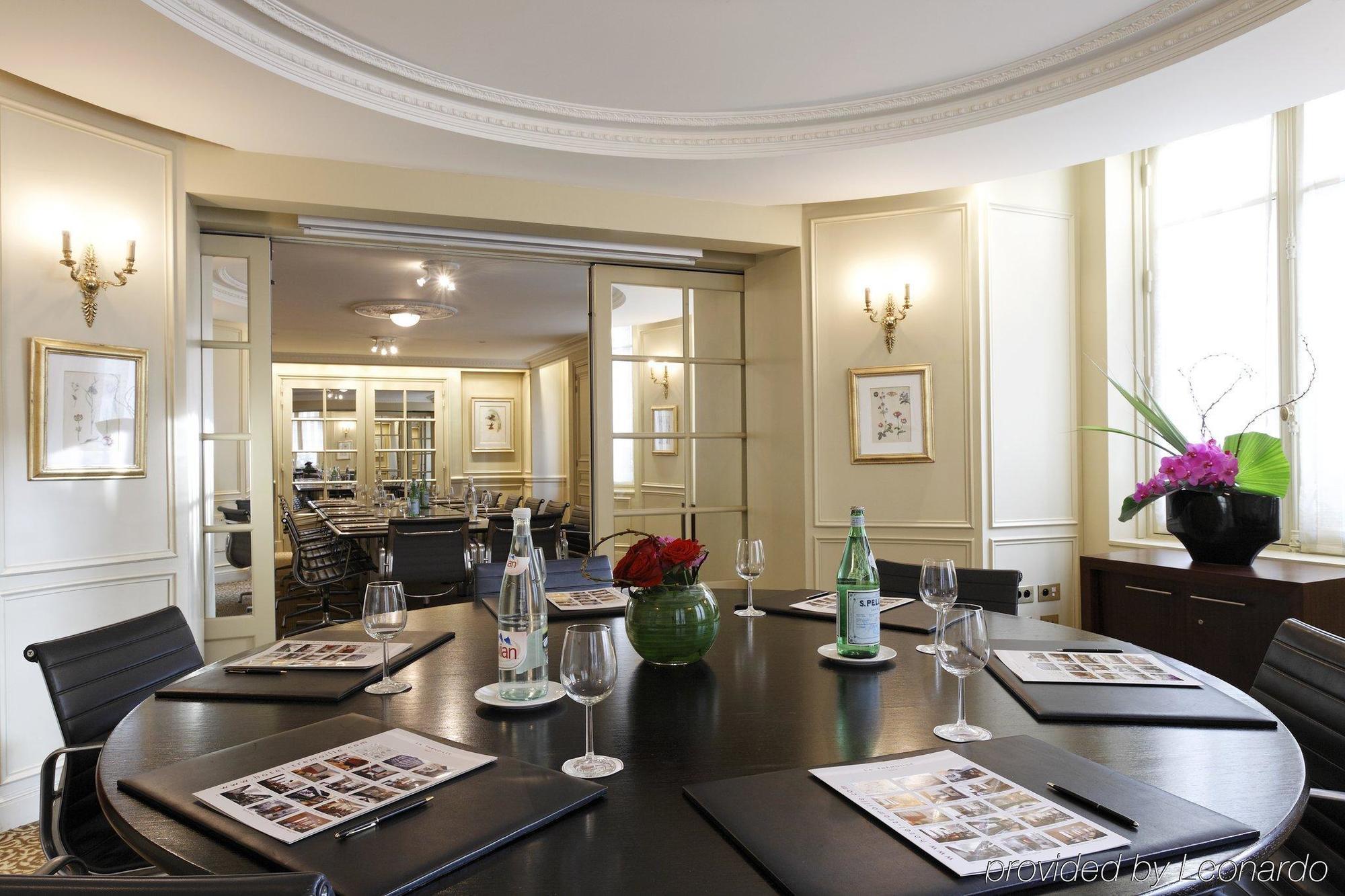 La Tremoille Hotel Parigi