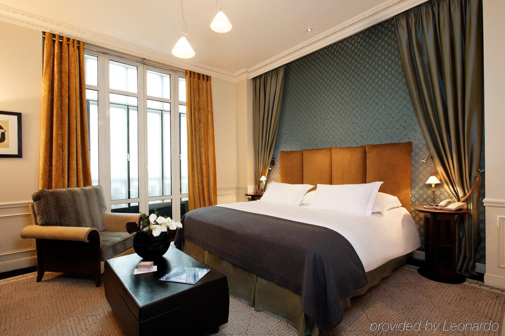 La Tremoille Hotel Parigi