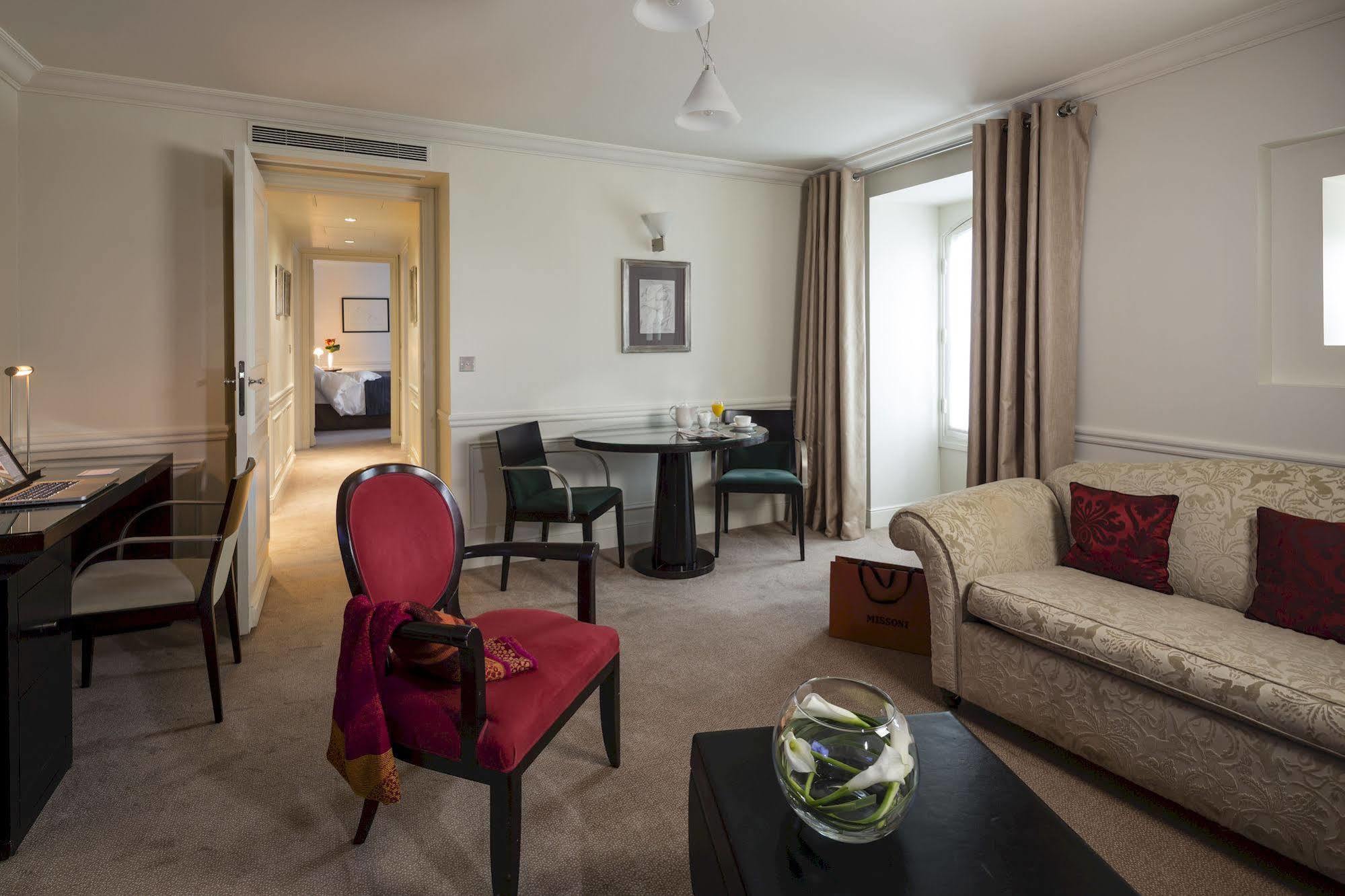 La Tremoille Hotel Parigi